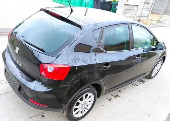 Seat Ibiza cena 10798 przebieg: 115559, rok produkcji 2013 z Ząbki małe 742